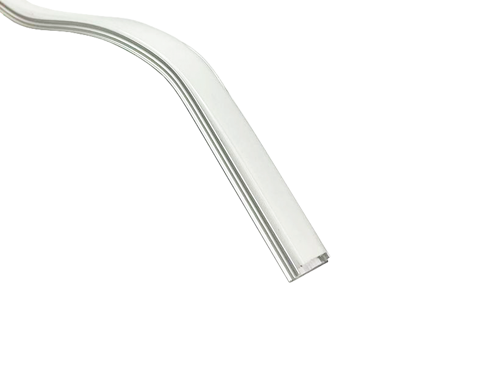 Perfil Flexível Altura 5,7mm, Largura 18 mm alumínio de Sobrepor Difusor leitoso para LED Ref: 3713/918